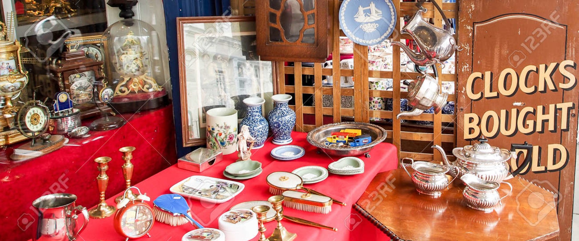 Exploring the Unique Treasures of Portobello Vintage Market